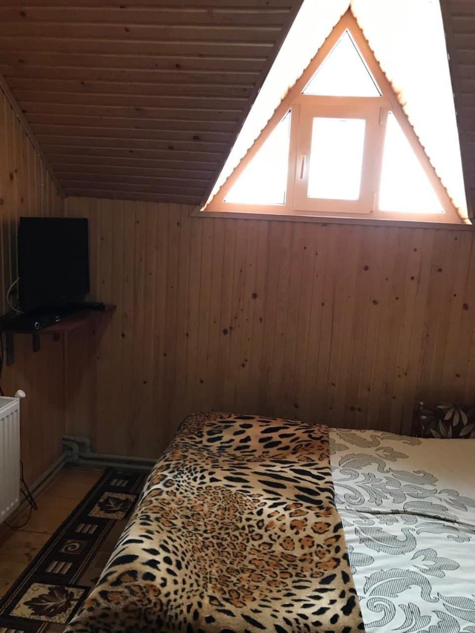 Котедж ,,Тік" Hotel Tatariv Kamer foto